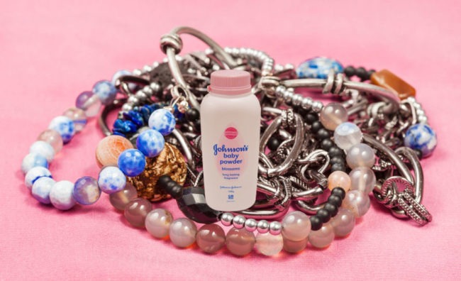 Untangle necklaces and other jewelry when you sprinkle some baby powder on them. It'll loosen everything up.