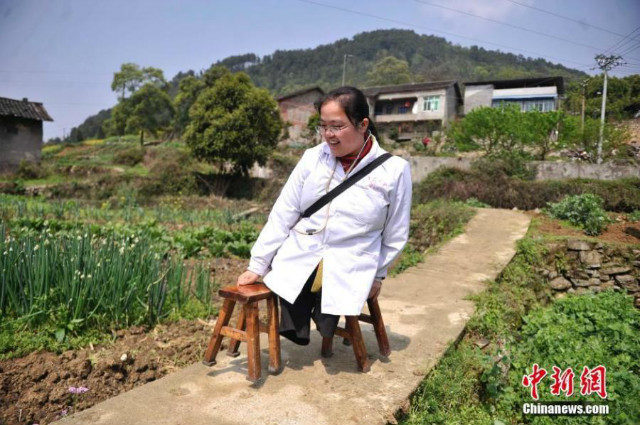 By the time she was 8 years old, she figured out that she could use two stools to aid in her mobility.