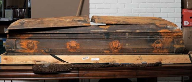 Until they found out that the original was sold at auction for $87,000, that is. Needless to say, the family sued the funeral home for damages (and to get the coffin back).