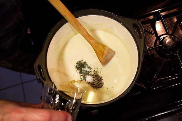 Become one with b&eacute;chamel.