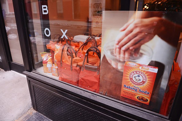 <strong>Myth:</strong> Baking soda is great for exfoliating and detoxifying the skin.