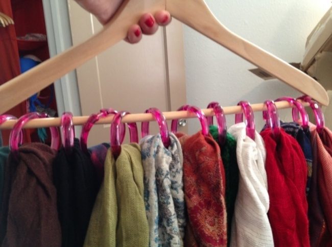 Scarf Hanger