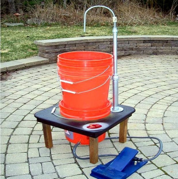 Need a <a href="http://www.instructables.com/id/Field-Sink/" target="_blank">sink while out in the wild</a>? This one is relatively easy to make out of a bucket and a foot pump. Use it for washing your hands and keeping food clean.