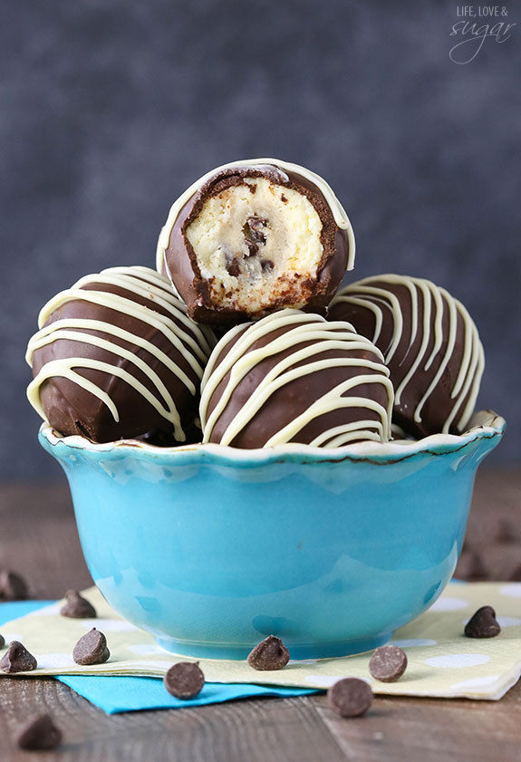 These <a href="http://www.lifeloveandsugar.com/2016/02/01/chocolate-chip-cookie-dough-cheesecake-balls/" target="_blank">chocolate chip cookie dough cheesecake balls</a> are the bomb.