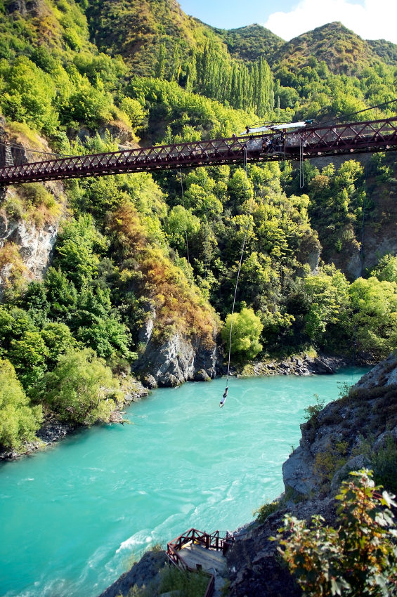 If you're a thrill-seeker, Kawarau Bridge is where bungee jumping got its start.