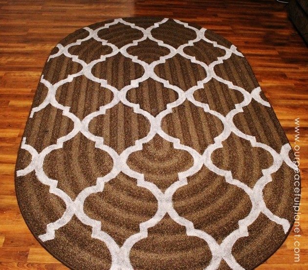 What a beautiful result -- it completely changes the look of the rug.