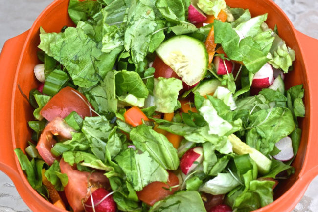 Keep leftover salad from spoiling and wilting by spraying it with a half cup of water and a tablespoon of hydrogen peroxide.