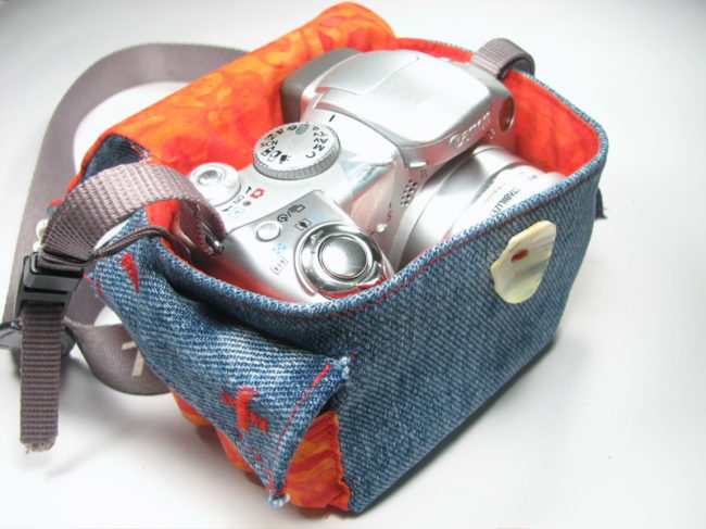 Make a fun and functional <a href="http://www.evilmadscientist.com/2007/make-a-camera-cozy/" target="_blank">camera case</a>!