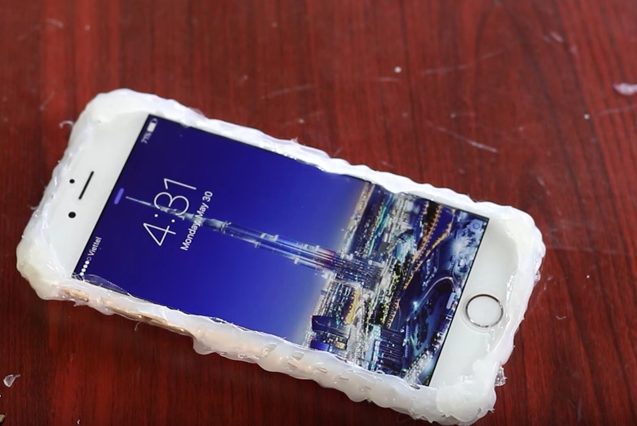 When you wrap your phone in a plastic bag and cover it with glue, you can make a cool, customized phone case.
