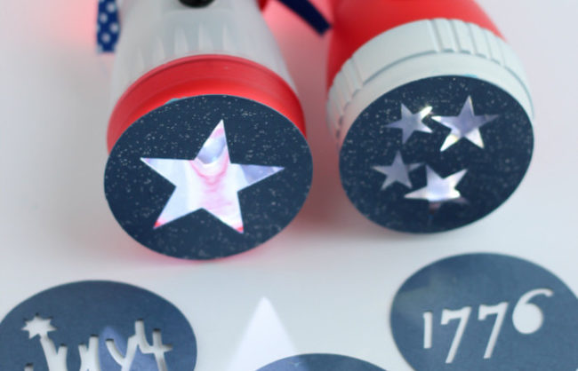 These <a href="http://stuffedsuitcase.com/4th-of-july-flashlights-for-kids-on-independence-day/" target="_blank">Independence Day flashlights</a> will have the same effect on your children as the laser pointer does on your cat.