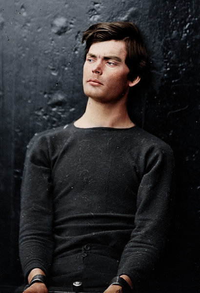 This is the Lincoln assassination co-conspirator Lewis Payne being held in federal custody prior to his execution in 1865. As Lincoln was being killed at the Ford Theater, Payne, an Alabama native and Confederate veteran, entered the bedroom of Secretary of State William H. Seward and began to attack him with a large knife.