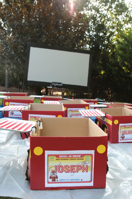 Invite the neighborhood kids over for a showing at this <a href="http://party-wagon.com/childrens-party-blog/2012/10/8/curious-george-at-the-drive-in-movie.html?lastPage=true&amp;postSubmitted=true" target="_blank">drive-in theatre</a>.