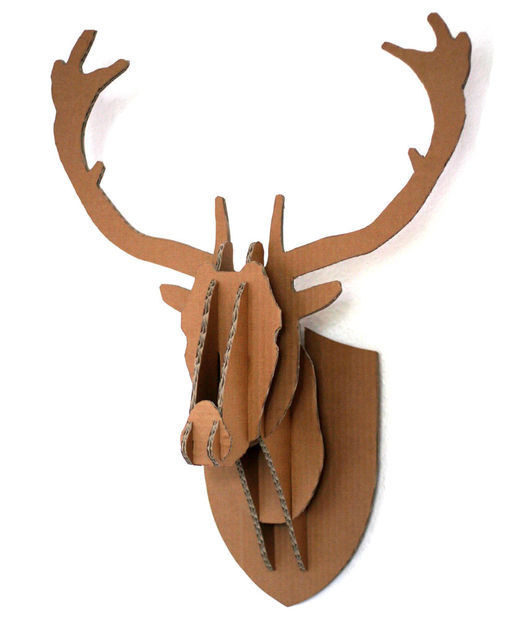 Grown-ups can even appreciate this adorable <a href="http://www.instructables.com/id/Cardboard-Box-Stag-Deer-Head-Wall-Hanging/" target="_blank">deer wall art</a>.