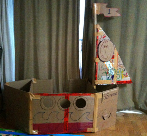 Ahoy, mates! Create your own pirate <a href="http://blackeiffel.blogspot.gr/2011/06/cardboard-boat.html#" target="_blank">ship</a>.