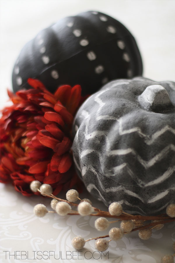 Make seasonal decorations with these styrofoam <a target="_blank" href="http://theblissfulbee.porch.com/dollar-store-chalkboard-paint-pumpkins/">pumpkins</a>.