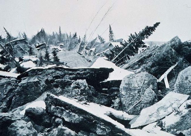 While only 15 people are believed to have died as a direct result of the earthquake on land, the subsequent tsunamis both in Alaska as well as down the coast into the mainland killed 124.