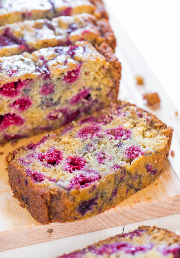 <a href="http://www.averiecooks.com/2014/07/the-best-raspberry-bread.html" target="_blank">Berries and bread</a>? This person totally understands me.