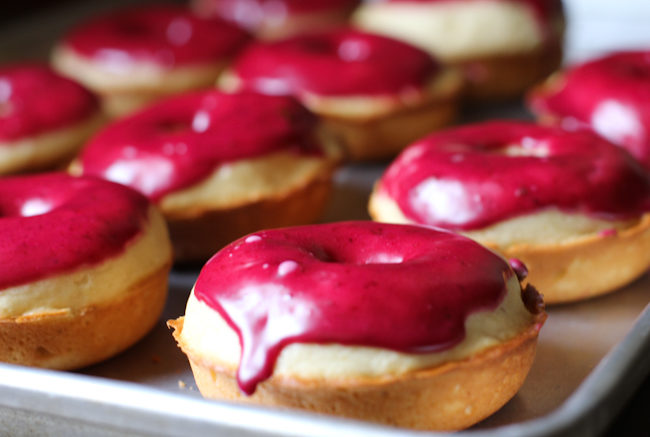 Breakfast is the most important meal of the day. So why not start with these <a href="http://www.thevintagemixer.com/2012/04/baked-nutmeg-donut-recipe-with-berry-icing/" target="_blank">berry donuts</a>?