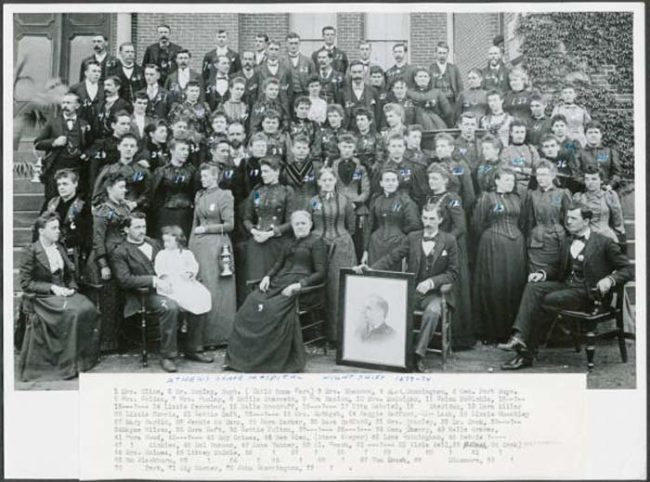 By the mid 1900s, the asylum was dangerously overcrowded and became little more than a place for families to store their mentally ill loved ones. Very few patients at this point actually received treatment for their illnesses or made any progress toward recovery.