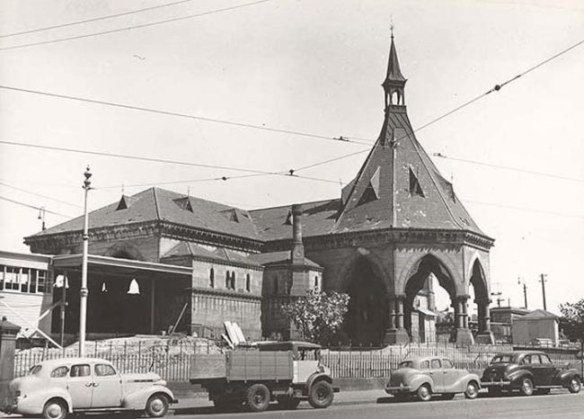 Sadly, by the 1950s, interest in traditional burials was on the decline and the funeral train closed down.