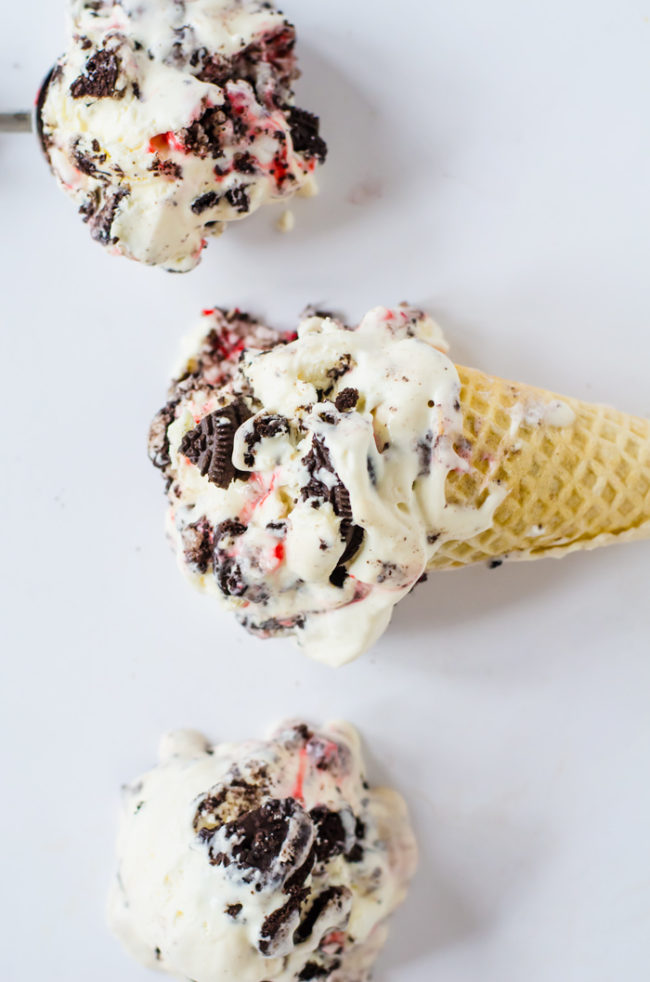 This <a href="http://cookienameddesire.com/no-churn-oreo-peppermint-ice-cream/" target="_blank">Oreo peppermint ice cream</a> is perfect for right around the holidays.