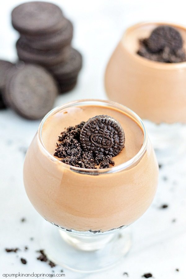 I thought chocolate mousse couldn't taste better...then I saw this <a href="http://apumpkinandaprincess.com/2014/08/oreo-chocolate-mousse-recipe.html" target="_blank">Oreo recipe</a>.