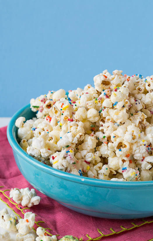 I'm totally forcing my family to make me this <a target="_blank" href="http://spicysouthernkitchen.com/cake-batter-popcorn/">cake batter popcorn</a> for my birthday next month.