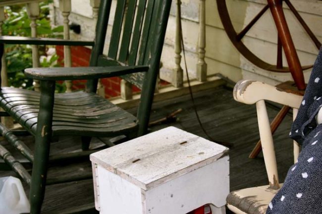 What's creepy is that the mannequins' clothing is regularly changed, and when it's raining, they're mysteriously absent. This points to someone living in the home and caring for the mannequins, yet neighbors have never seen them.