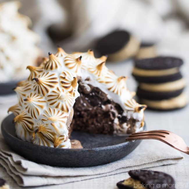 This <a href="http://bakingamoment.com/double-chocolate-peanut-butter-oreo-baked-alaskas/" target="_blank">chocolate peanut butter Oreo baked Alaska</a> is everything that is good and delicious in this world.