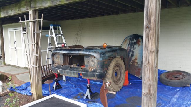 He purchased the front end, wheels, hood, and bumpers of an old pickup truck and set out to build a bar that any car lover would enjoy.