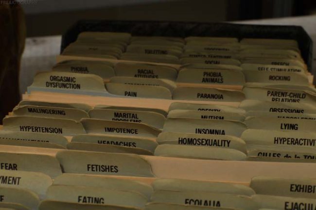 To give you an idea of the kind of "conditions" that this facility treated and how they treated them, Freaktography took pictures of a collection of cards. Each one features a psychiatric disorder and how it should be treated. Some of these are truly horrifying.