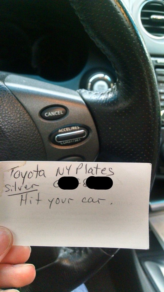 She would have never found out who hit her car without the help of someone's note.