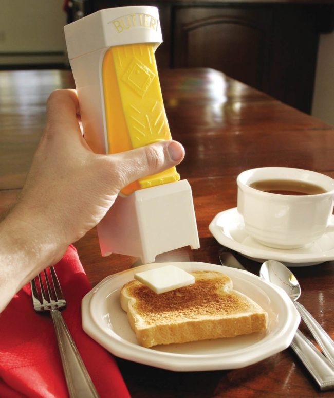 Make your toast super yummy with some help from this <a href="https://www.amazon.com/gp/product/B000Q9YXXK/?_encoding=UTF8&amp;tag=vira0d-20" target="_blank">butter slicer</a>.
