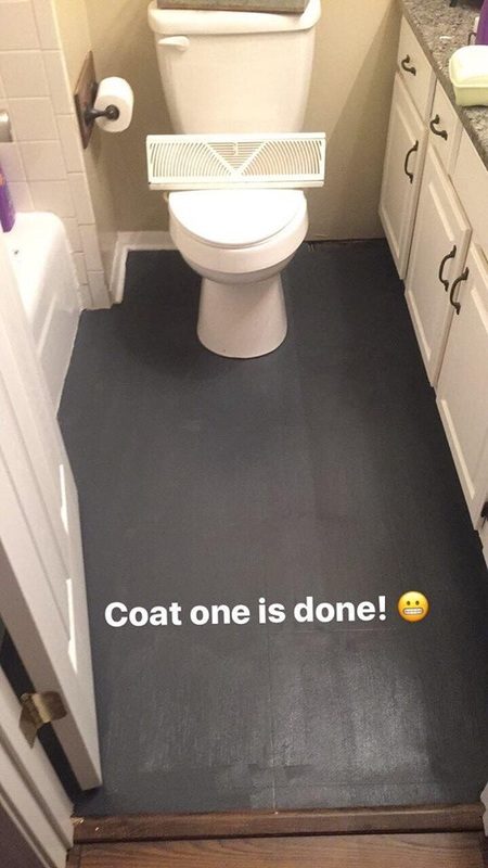 She Hated Her Ugly Linoleum Floors So She Painted Them