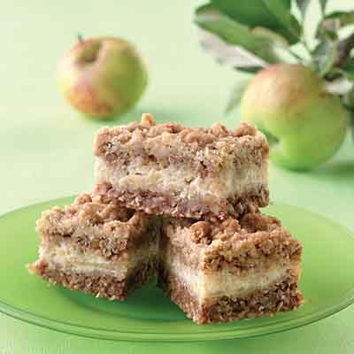 <a href="https://www.landolakes.com/recipe/20021/sour-cream-apple-bars/?utm_campaign=2016_masterbrand&amp;utm_medium=paid_social&amp;utm_source=kinetic_pinterest&amp;utm_term=sour_cream_apple_bars&amp;pp=0" target="_blank">Sour cream apple bars</a> are everything that's right in the world.