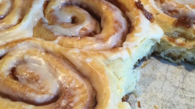 There's nothing better than <a href="http://sallysbakingaddiction.com/2015/12/21/easy-slow-cooker-cinnamon-rolls/" target="_blank">cinnamon rolls</a>. Bonus, these are stuffed with cream cheese and prepared in a slow-cooker!