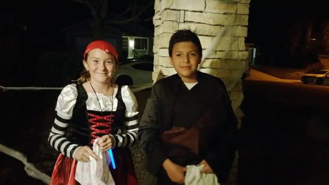 Of course! Less than a week later, the pair even went trick-or-treating together. Rafael told <a href="http://6abc.com/society/language-barrier-doesnt-keep-kids-from-becoming-friends/1582249/" target="_blank">ABC News</a> that no one had ever given him a note before, and that he hoped to be best friends with Amanda "forever."