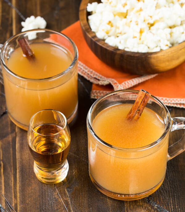 And this <a href="http://www.garnishwithlemon.com/bourbon-citrus-sipper/" target="_blank">citrus sipper</a> (also with bourbon) is the perfect drink to round out your enormous holiday meals.