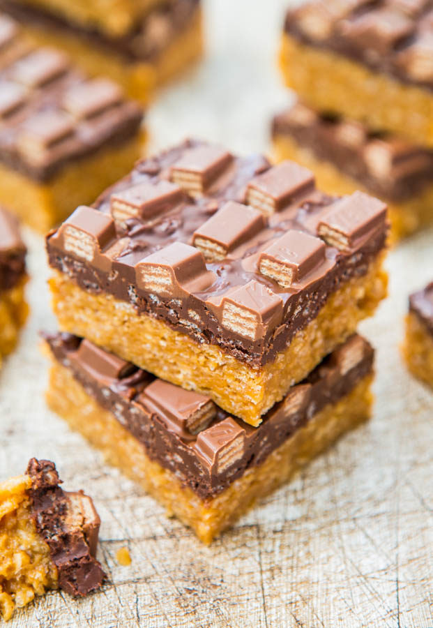 Break me off a piece of this <a href="http://www.averiecooks.com/2013/10/chocolate-peanut-butter-kit-kat-crunch-bars.html" target="_blank">Kit Kat Crunch Bar</a>.