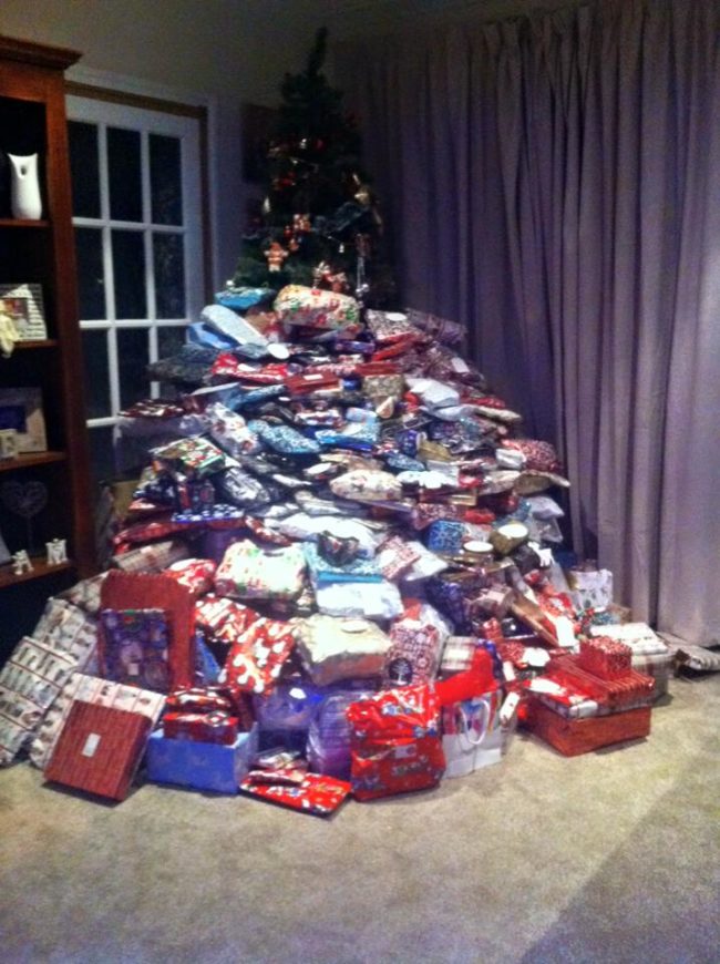 In 2015, Tapping gave her children 87 presents each for Christmas.